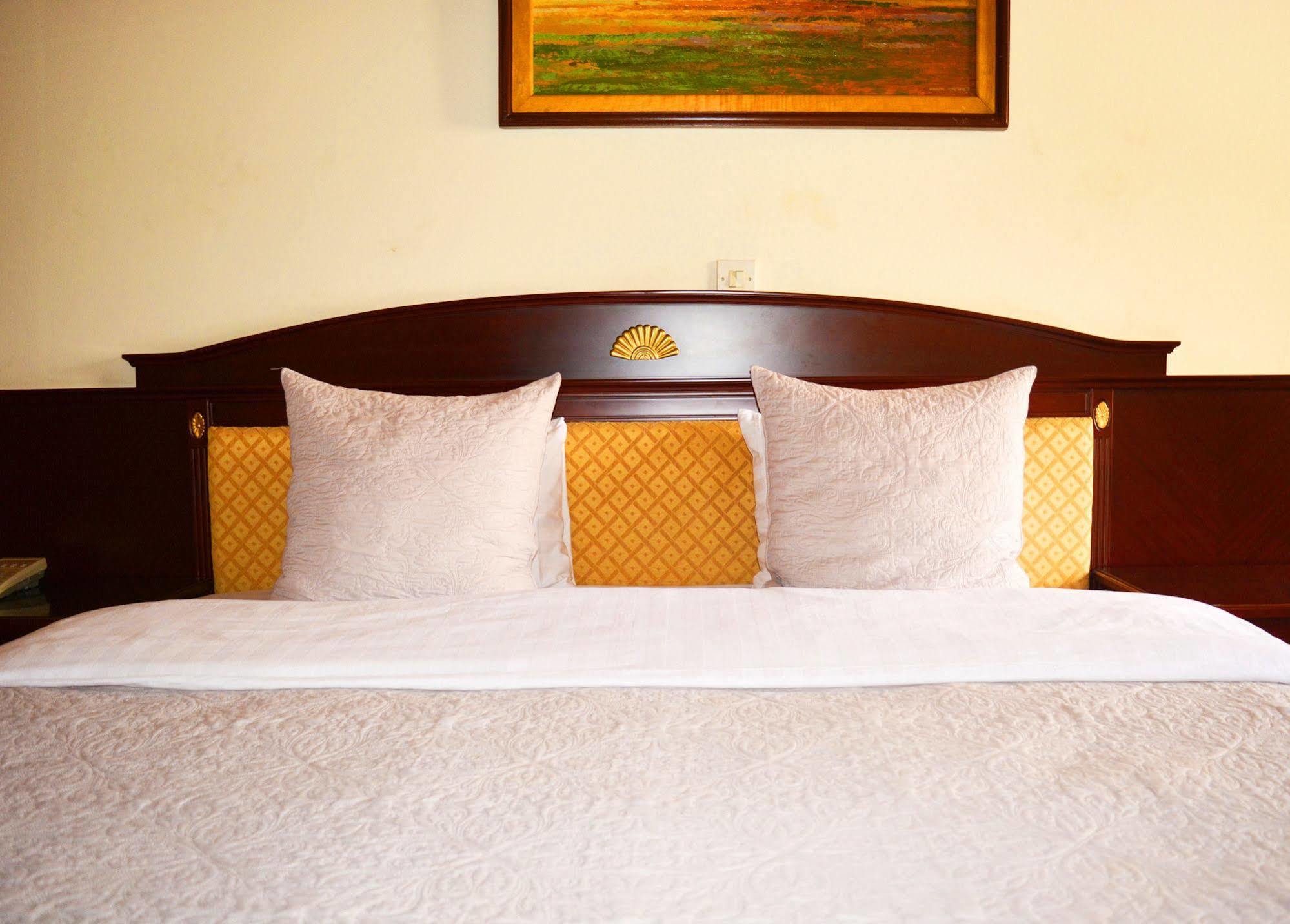 Hotel Georgia 아크라 외부 사진
